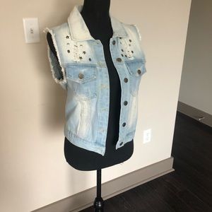 Red Tulips retro style studded denim vest Medium
